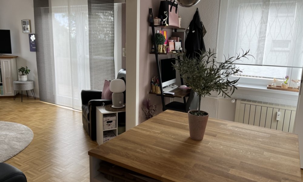 Sehr geflegtes 3-Fam.Haus in Eltville: 2 Wohnungen frei! Garage, ruhige sonnige Weinbergslage