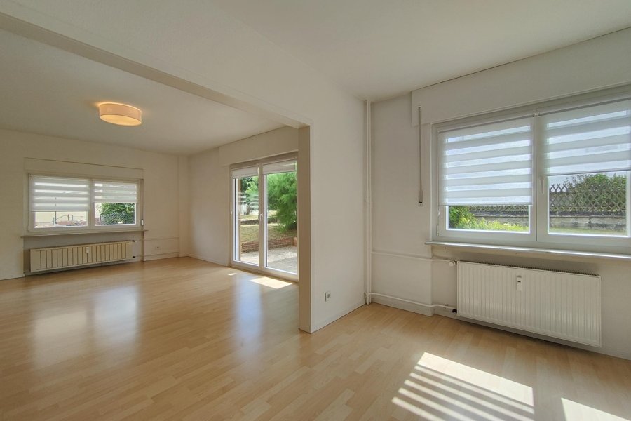 Wohn-/Esszimmer EGEG Frei