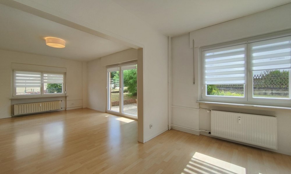 Sehr geflegtes 3-Fam.Haus in Eltville: 2 Wohnungen frei! Garage, ruhige sonnige Weinbergslage