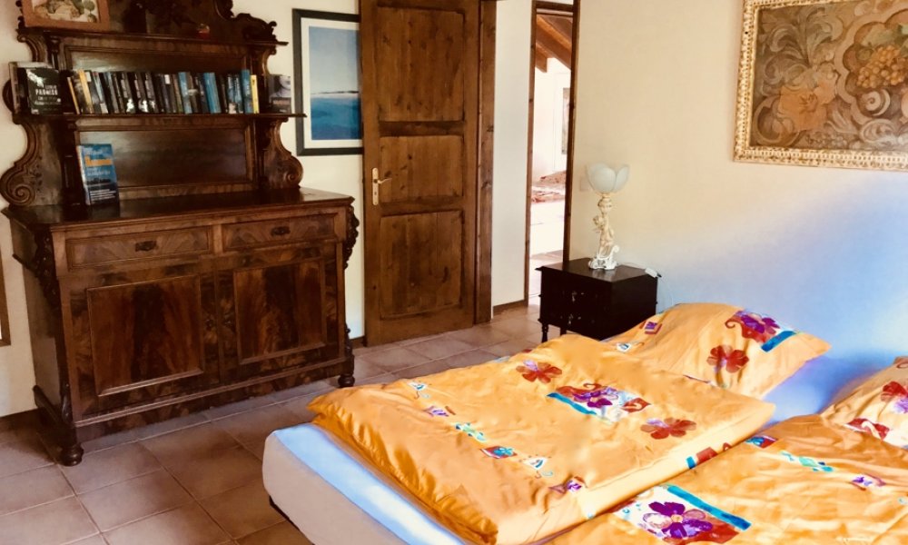 Neue Existenz, Azoren! Traumhafte Ferienanlage, Haupthaus + 3 Ferienhäuser, mediterraner Garten