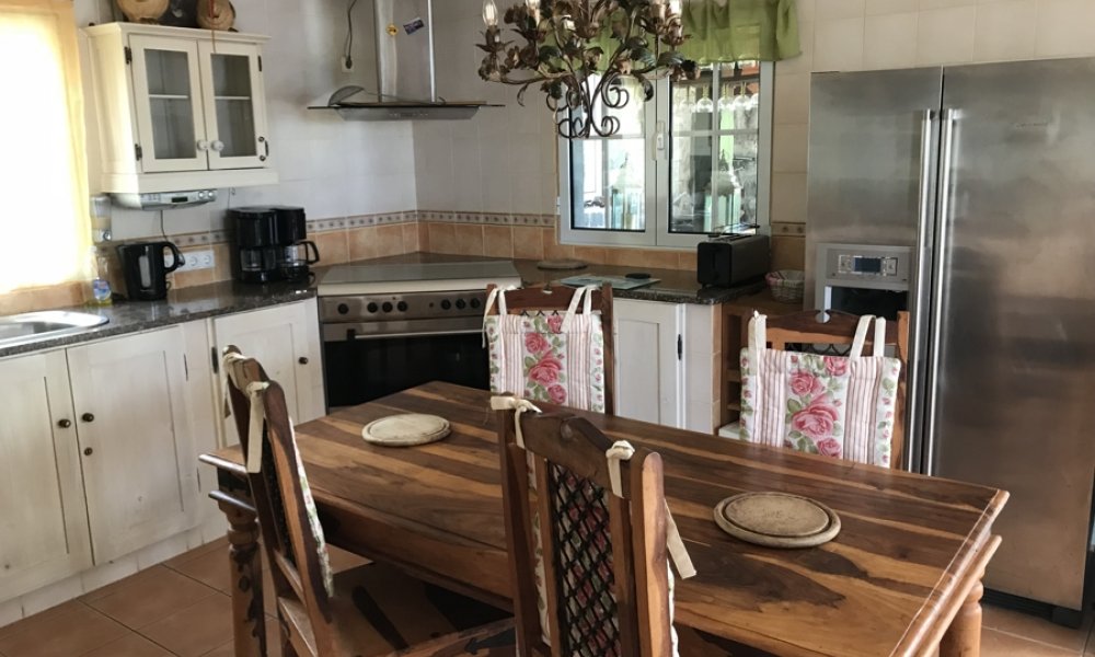 Neue Existenz, Azoren! Traumhafte Ferienanlage, Haupthaus + 3 Ferienhäuser, mediterraner Garten