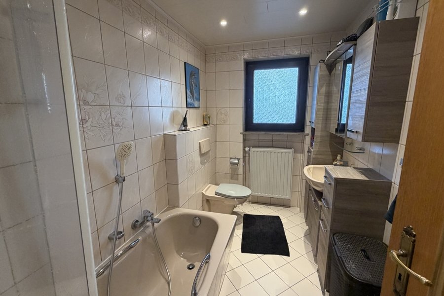 Tageslichtbadezimmer EG