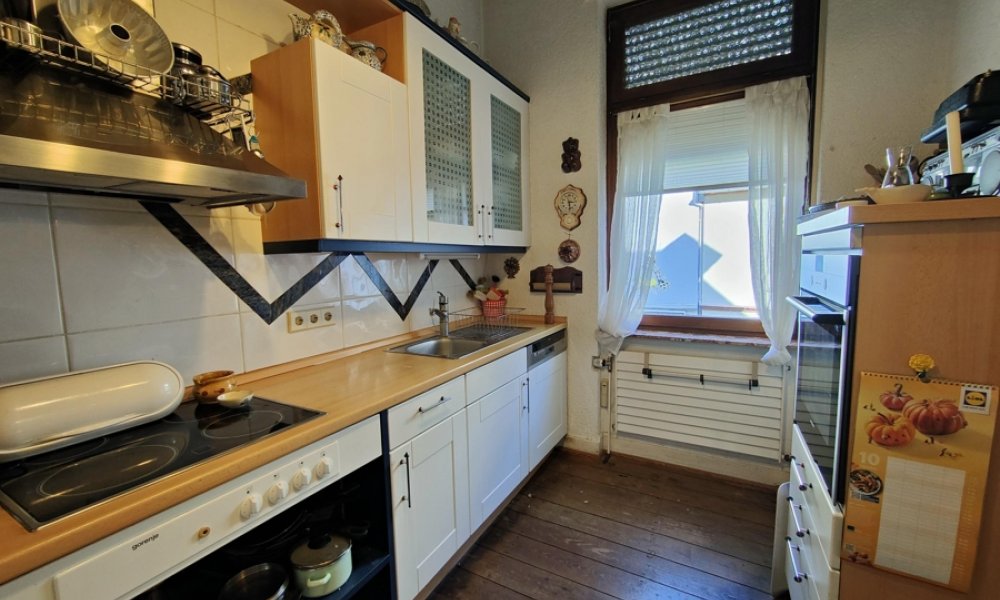 Charmantes Stadthaus in TOP Lage der Eltviller Fußgängerzone mit Wohn- und Gewerbeeinheit