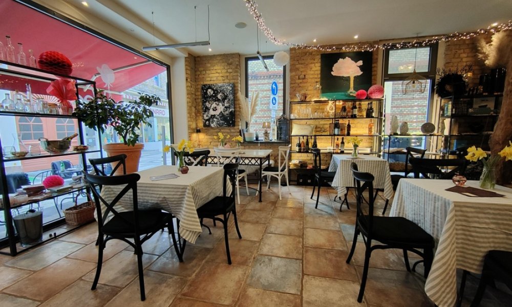 Charmantes Stadthaus in TOP Lage der Eltviller Fußgängerzone mit Wohn- und Gewerbeeinheit