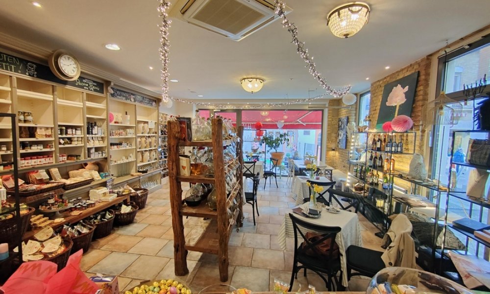 Charmantes Stadthaus in TOP Lage der Eltviller Fußgängerzone mit Wohn- und Gewerbeeinheit