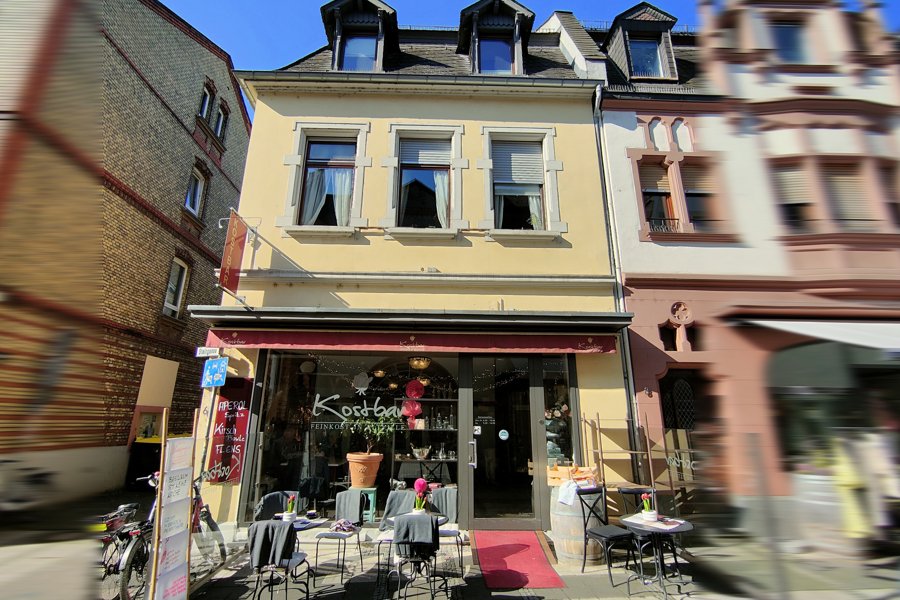 Charmantes Stadthaus in TOP Lage der Eltviller Fußgängerzone mit Wohn- und Gewerbeeinheit