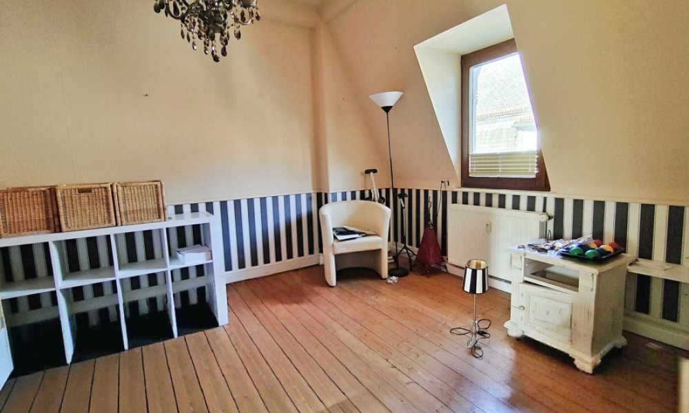 Charmantes Stadthaus in TOP Lage der Eltviller Fußgängerzone mit Wohn- und Gewerbeeinheit